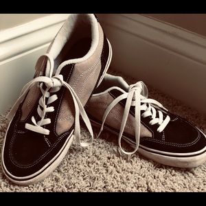 Vans deck type shoes